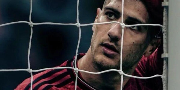 电竞比分网-邮报：达洛特相信自己应该成为球队未来的首选右后卫