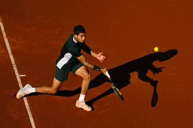 1651984695602030532.jpg 阿尔卡拉斯小球.jpg